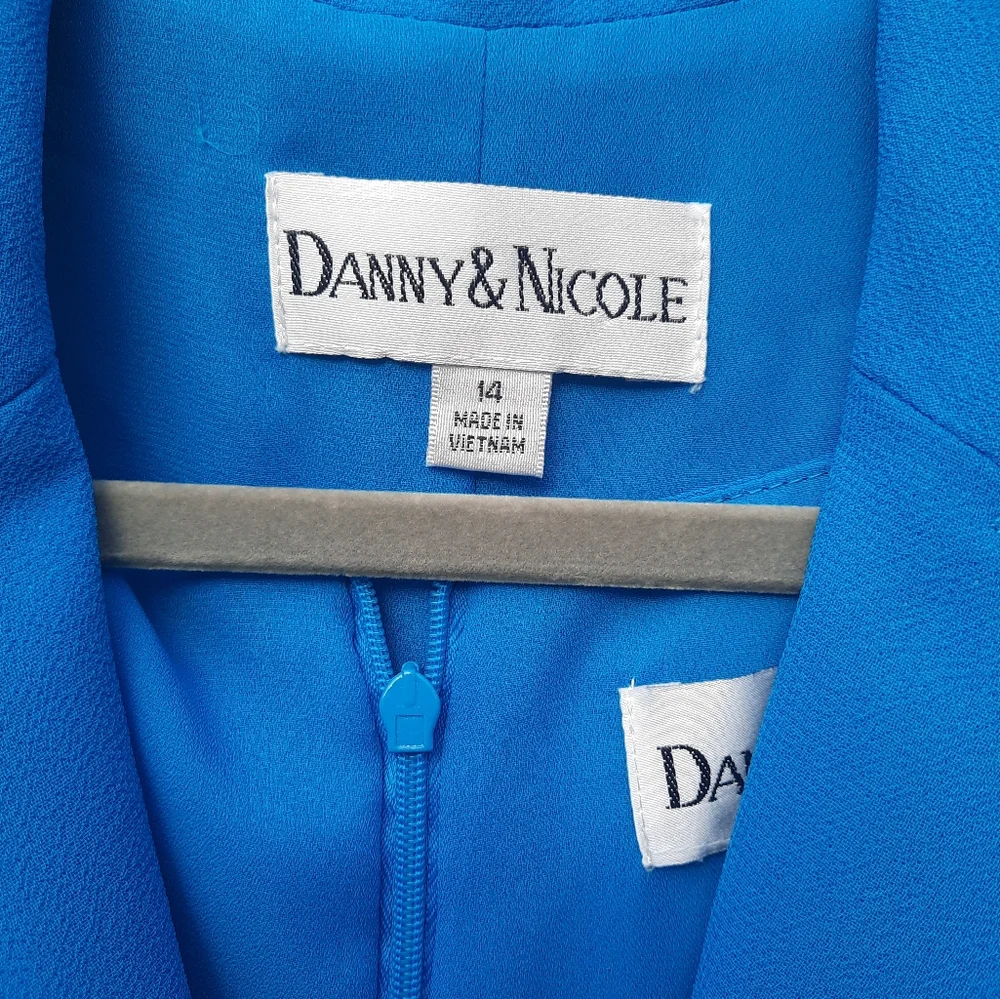 Danny & Nicole 2 Piece Dress and Jacket Size 14 - Picture 3 of 7